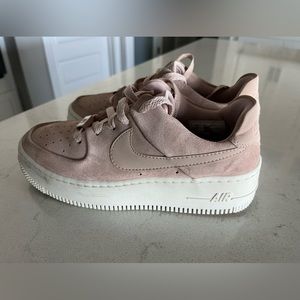 Nike Court Vision Alta